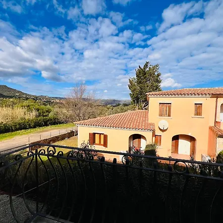 Appartement Trilocale Le Genuasi